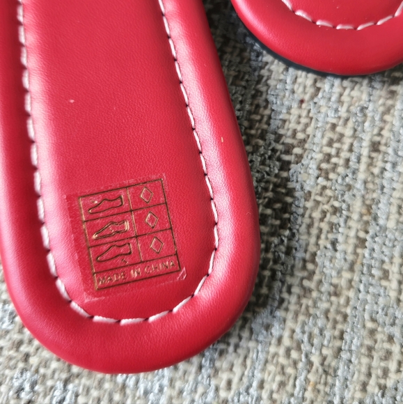 Red chunky Woven Slip on Sandals | size 8.5 | slide on - Picture 5 of 6